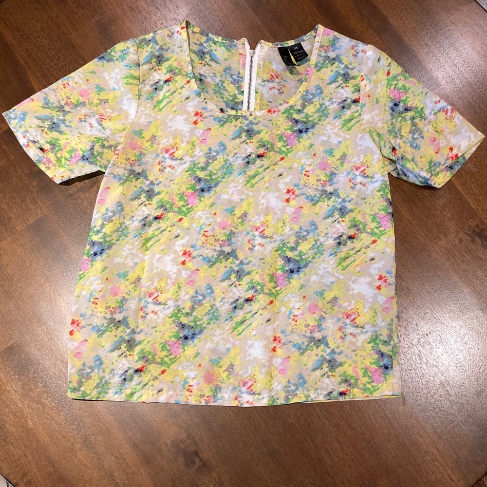 Patterned blouse tee